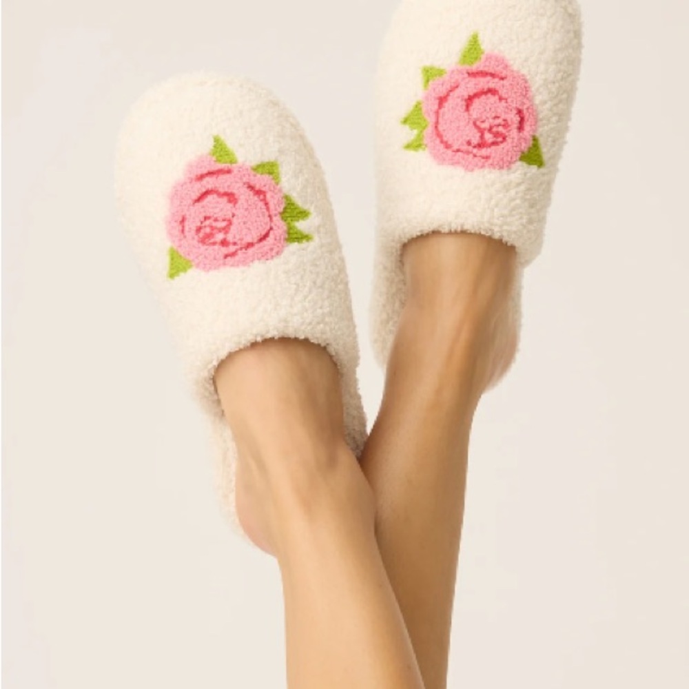 Pj Salvage Let’s get Cozy Slippers - Ivory Rose